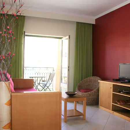 Aparthotel Quinta Pedra Dos Bicos 4*