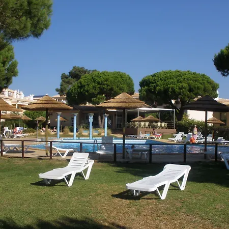 金塔佩德拉杜斯比克度假村 阿尔布费拉