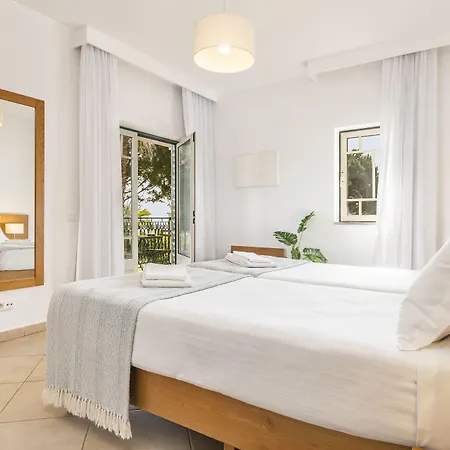 Apartmanhotel Quinta Pedra Dos Bicos