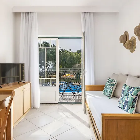 Apartmanhotel Quinta Pedra Dos Bicos 4*