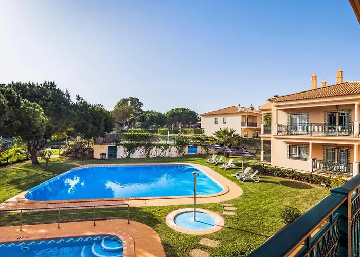 Lägenhetshotell Quinta Pedra Dos Bicos