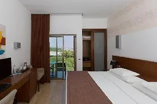 Апарт-отель Quinta Pedra Dos Bicos 4*