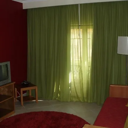 Quinta Pedra Dos Bicos Ξενοδοχείο με διαμερίσματα 4*