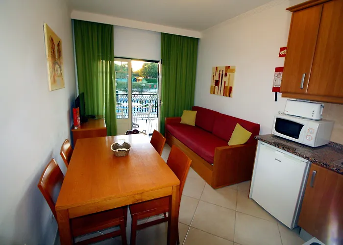 Hotel apartamentowy Quinta Pedra Dos Bicos