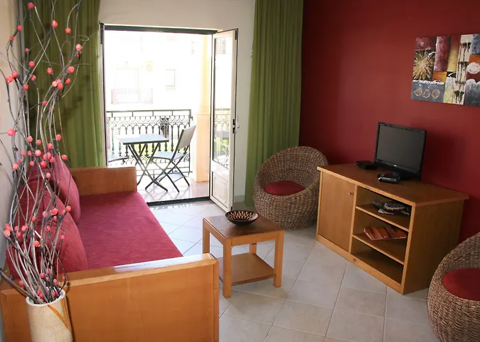 Quinta Pedra Dos Bicos Aparthotel 4*