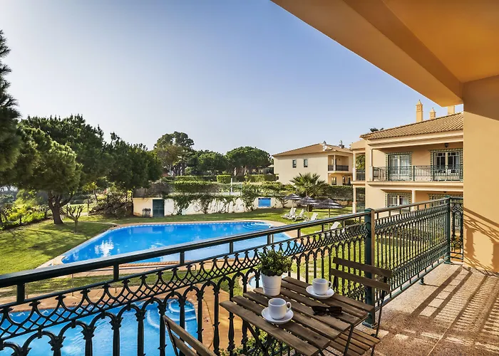 Quinta Pedra Dos Bicos Aparthotel 4*